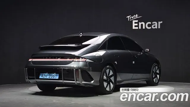 Hyundai IONIQ 6 2023 thumb 8