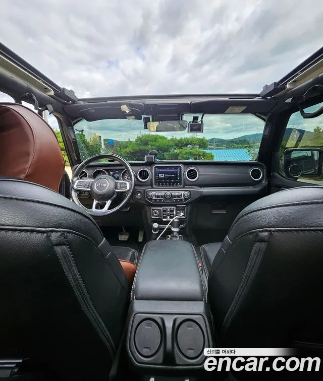 Jeep Wrangler 2021 thumb 10