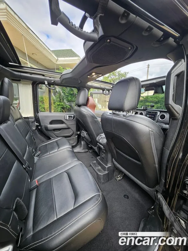 Jeep Wrangler 2021 thumb 5