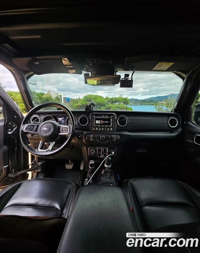 Jeep Wrangler 2021 thumb 12