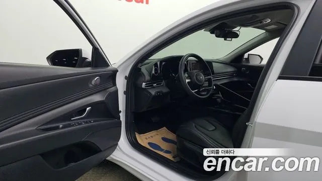 Hyundai Avante 2022 thumb 6
