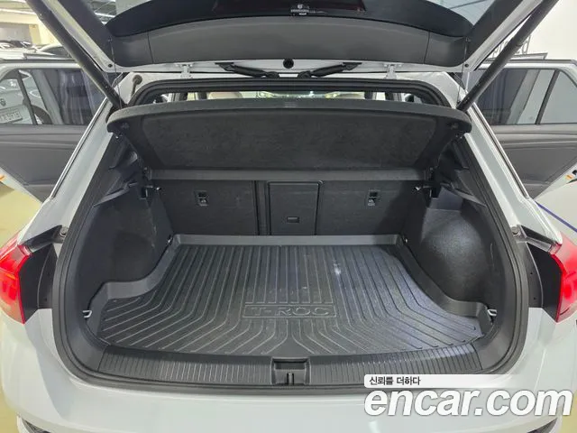 Volkswagen T-Roc 2021 thumb 4