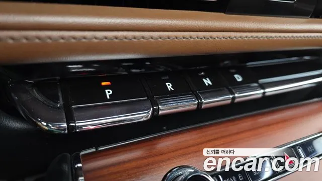 Lincoln Aviator 2020 thumb 4