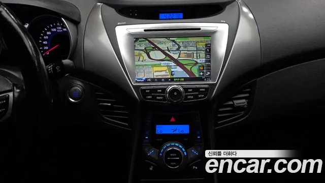 Hyundai Avante 2013 thumb 12