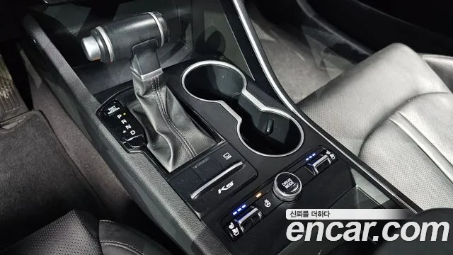 Kia K5 2020 thumb 2
