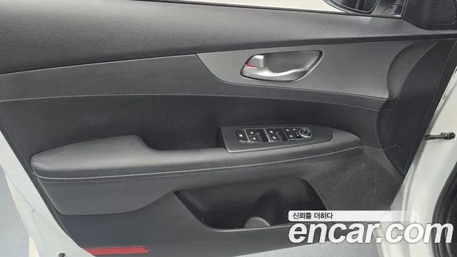 Kia K3 2019 thumb 3