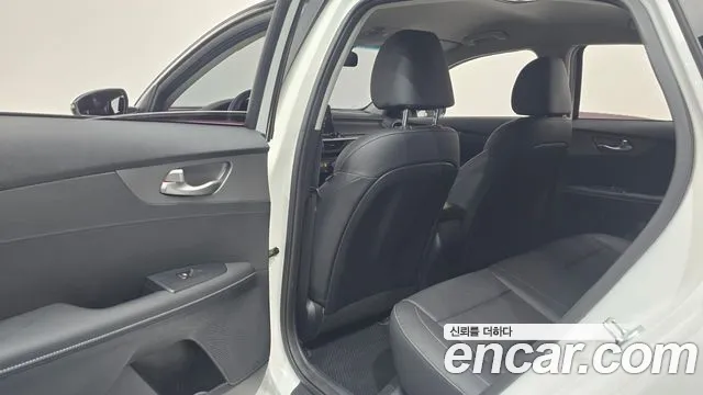 Kia K3 2019 thumb 9