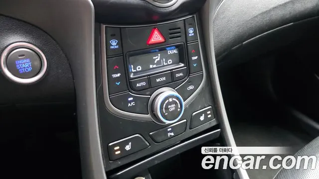 Hyundai Avante 2015 thumb 5