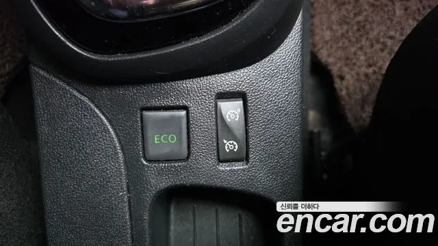 Renault Captur 2016 thumb 5