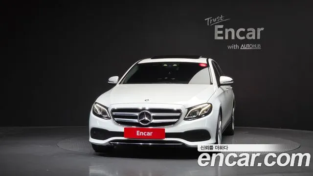 Mercedes-Benz E-Класс 2016 thumb 6