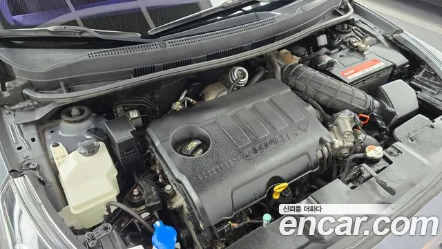Hyundai Accent 2012 thumb 11