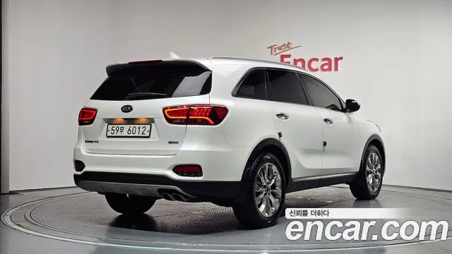 Kia Sorento 2017 thumb 7