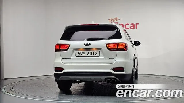 Kia Sorento 2017 thumb 9