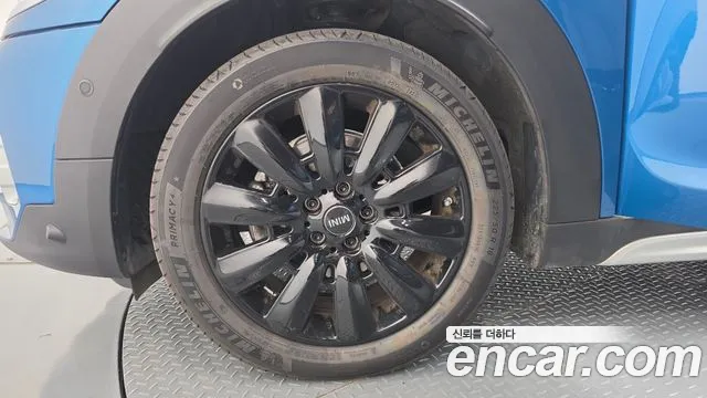 Mini Countryman 2024 thumb 6