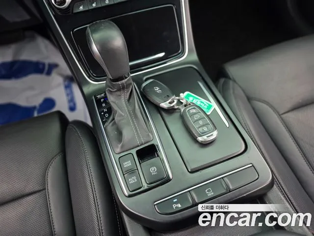 Hyundai Grandeur 2017 thumb 12