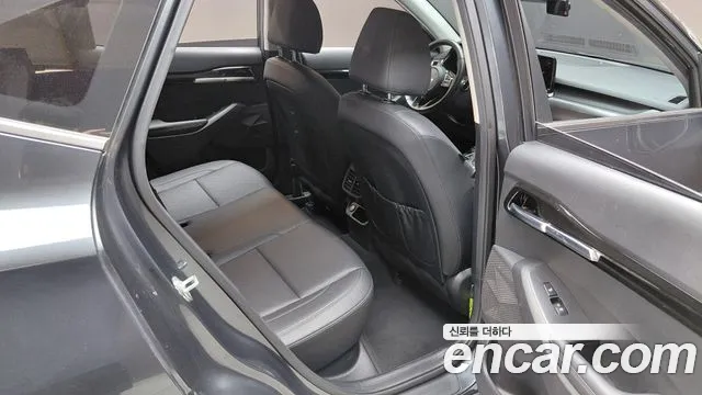 Kia Seltos 2022 thumb 12