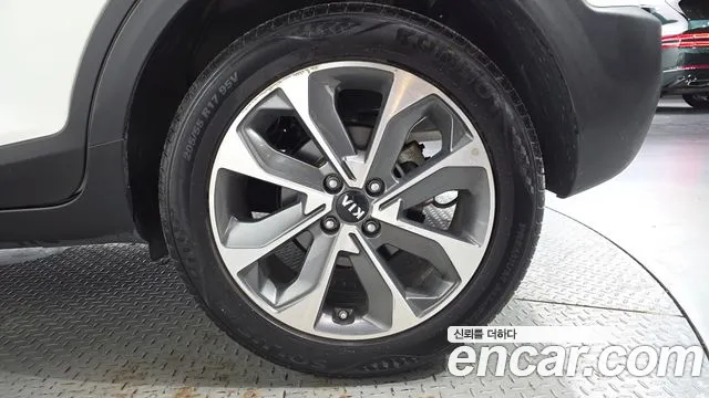 Kia Stonic 2018 thumb 5