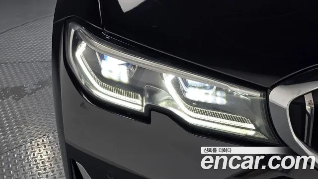 BMW 3 серии 2021 thumb 12