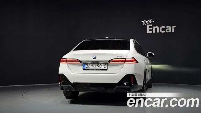 BMW 5 серии 2026 thumb 9