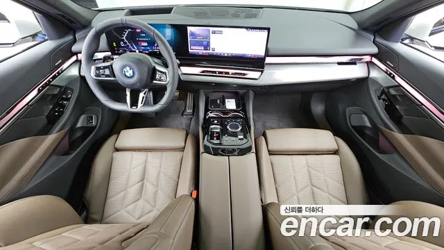 BMW 5 серии 2026 thumb 12