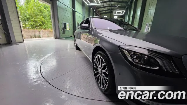 Mercedes-Benz S-Класс 2020 thumb 6