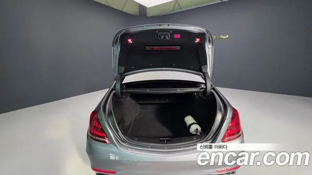 Mercedes-Benz S-Класс 2020 thumb 8
