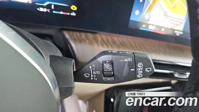 BMW X1 2023 thumb 5