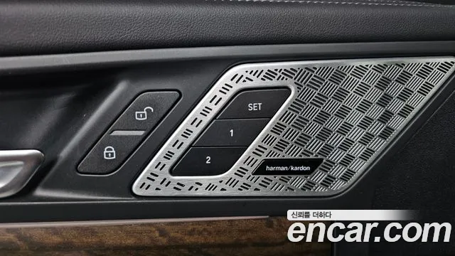 BMW X1 2023 thumb 3