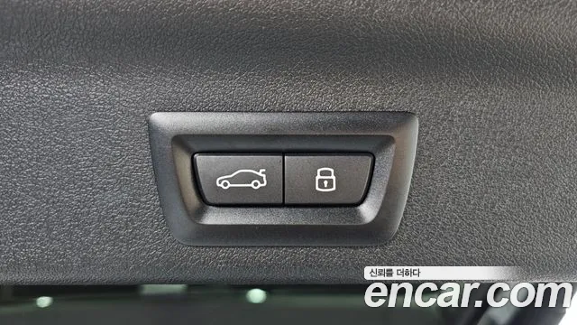 BMW X1 2023 thumb 6