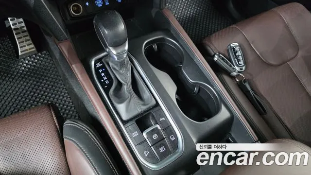 Hyundai Santa Fe 2019 thumb 2