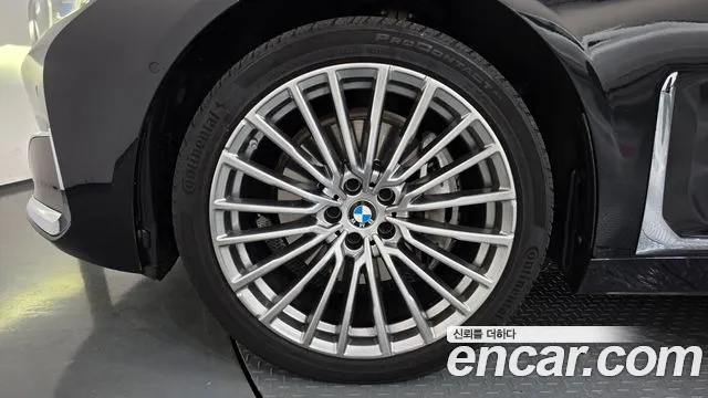 BMW 7 серии 2020 thumb 3
