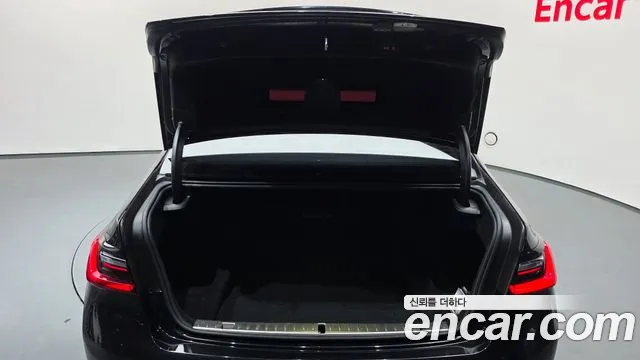 BMW 7 серии 2020 thumb 8