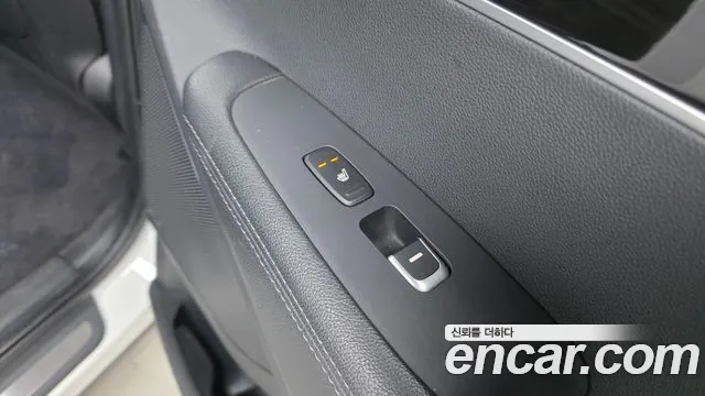 Kia Sorento 2018 thumb 5