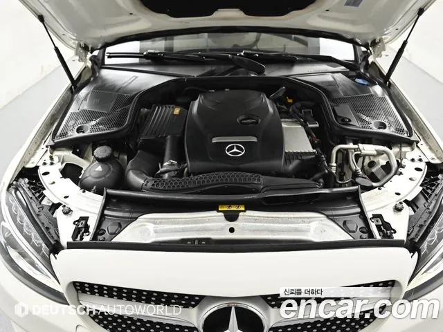 Mercedes-Benz C-Класс 2017 thumb 11