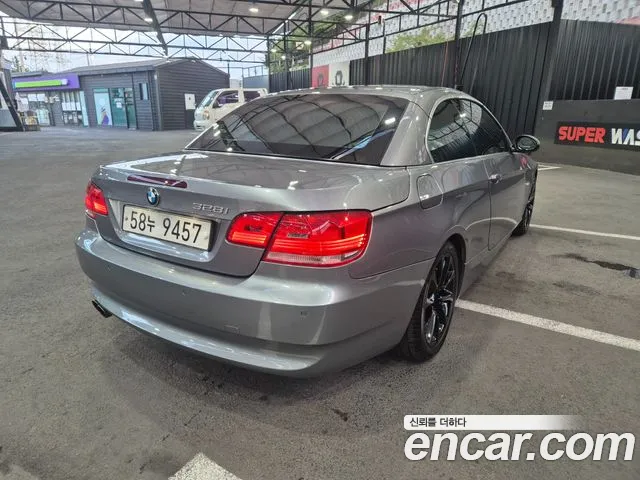 BMW 3 серии 2009 thumb 2
