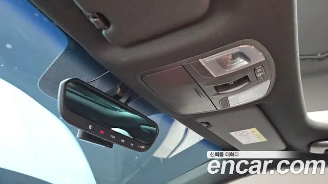 Hyundai Veloster 2021 thumb 2