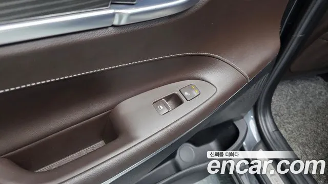 Hyundai Grandeur 2017 thumb 5