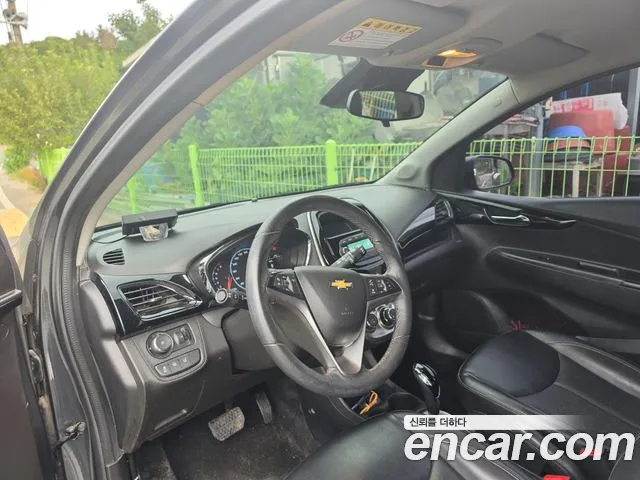 Chevrolet Spark 2018 thumb 8