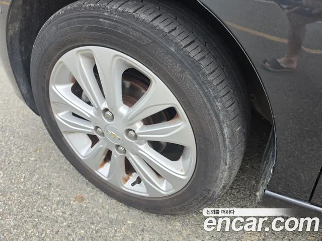 Chevrolet Spark 2018 thumb 6