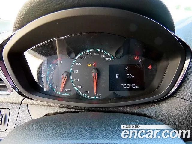 Chevrolet Spark 2017 thumb 6