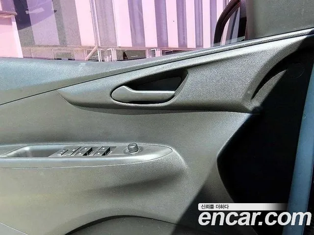 Chevrolet Spark 2017 thumb 8