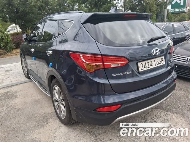 Hyundai Santa Fe 2014 thumb 6