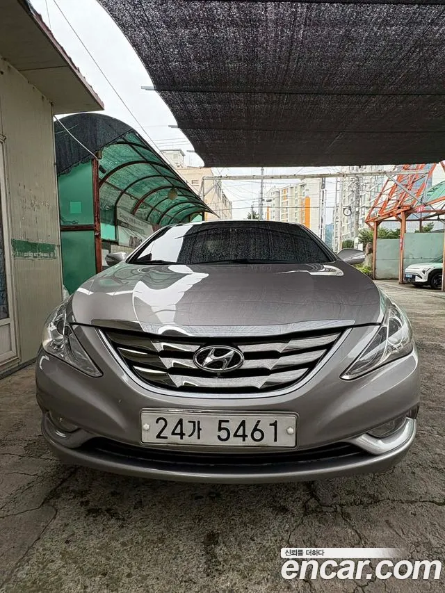 Hyundai Sonata 2010 thumb 2
