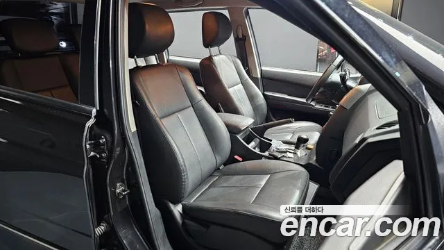 KG_Mobility_Ssangyong KORANDO 2017 thumb 5