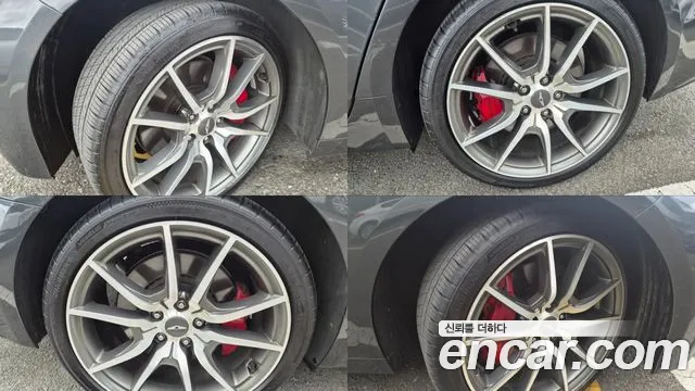Genesis G70 2019 thumb 9