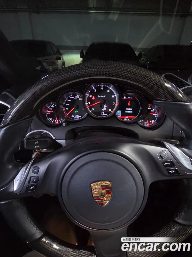 Porsche Cayenne 2013 thumb 2
