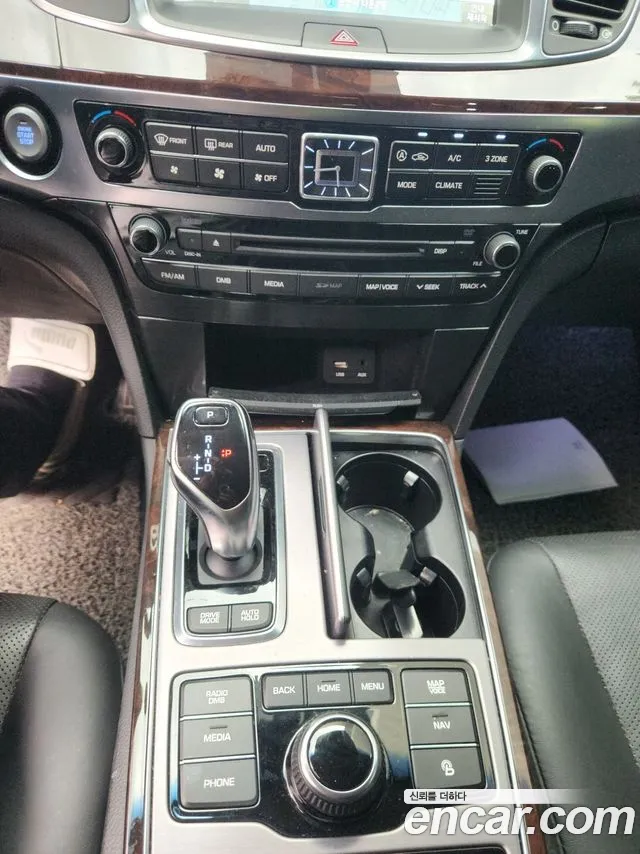 Hyundai Equus 2015 thumb 7