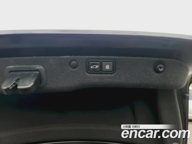 Hyundai Equus 2015 thumb 11