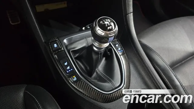 Hyundai Veloster 2019 thumb 9