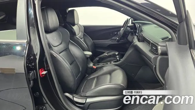 Hyundai Veloster 2019 thumb 10